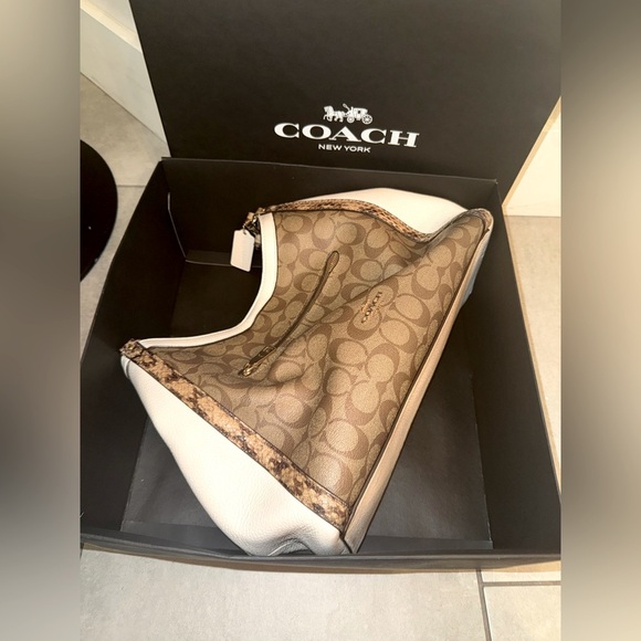 Coach Kristy Snakeskin/Logo Leather Triple Compartment Shoulder Bag with Big Box - Picture 15 of 16